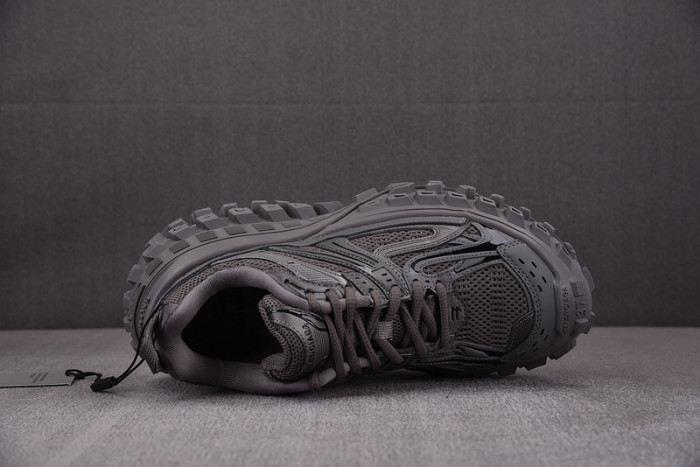 DEFENDER SNEAKER DS005