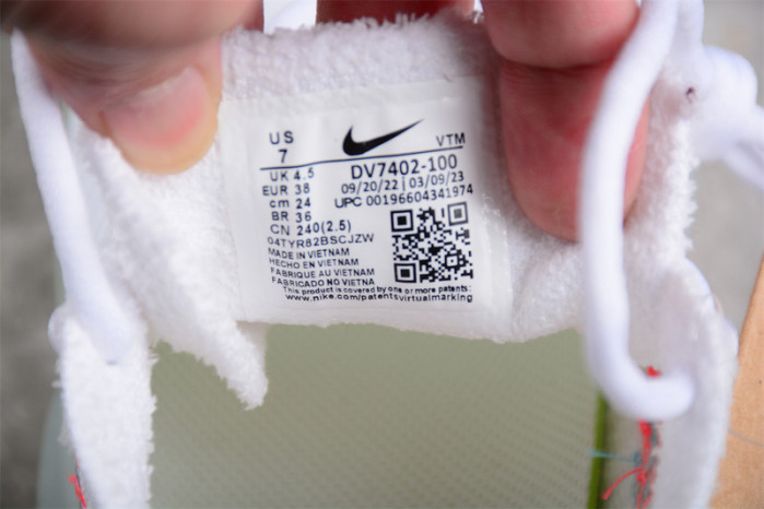 NIKE AIR MAX SCORPION 