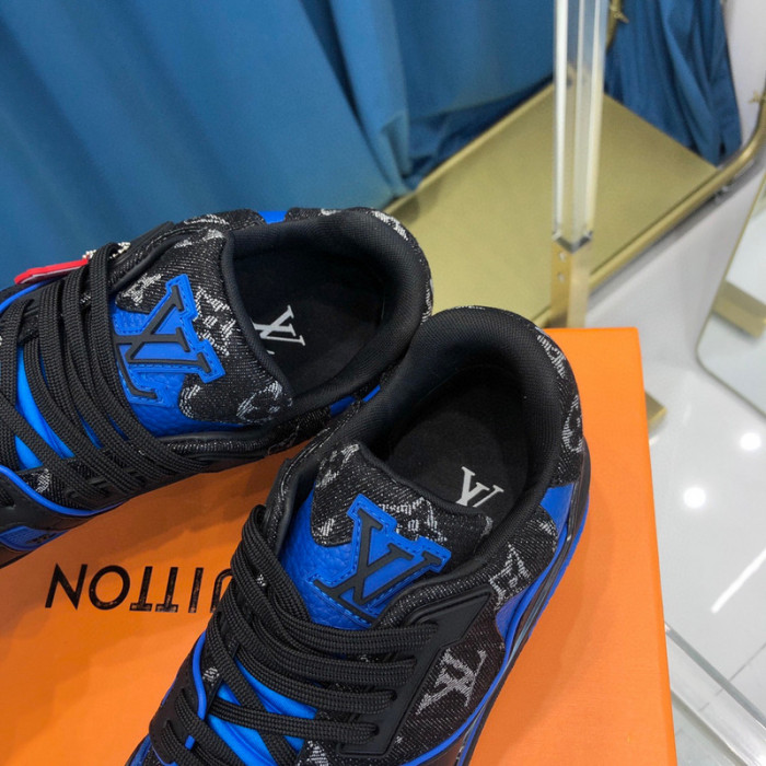 LV SNEAKER LV-000325