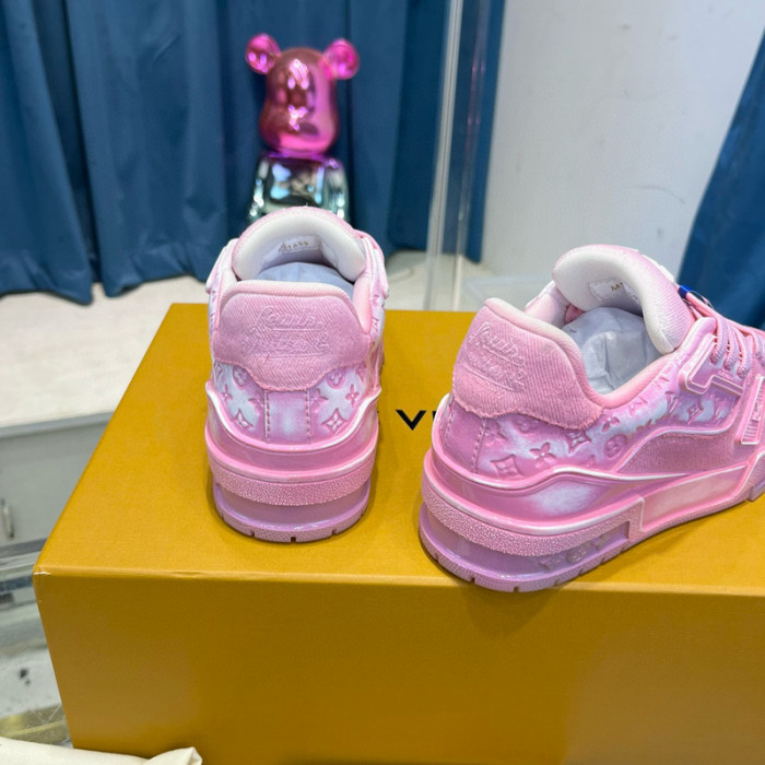 LV SNEAKER LV-000466