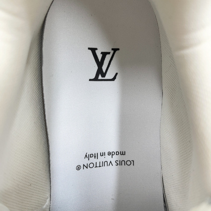 l**is V*t*n trainer sneaker lv-000012