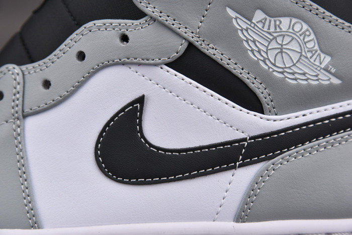 AIR JORDAN 1 MID “LIGHT SMOKE GREY” 554724-078