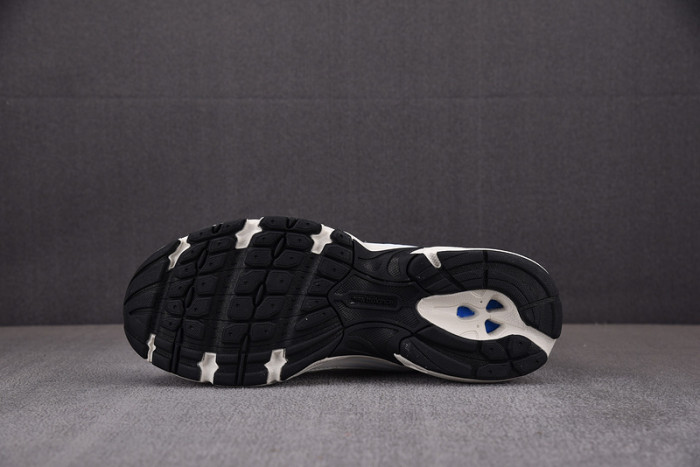 NEW BALANCE SNEAKER NB107