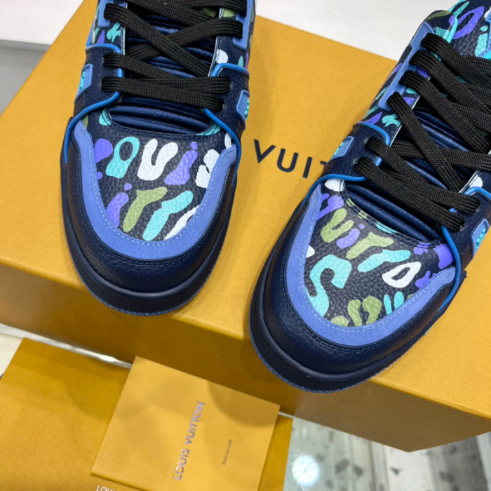 LV SNEAKER LV-000400