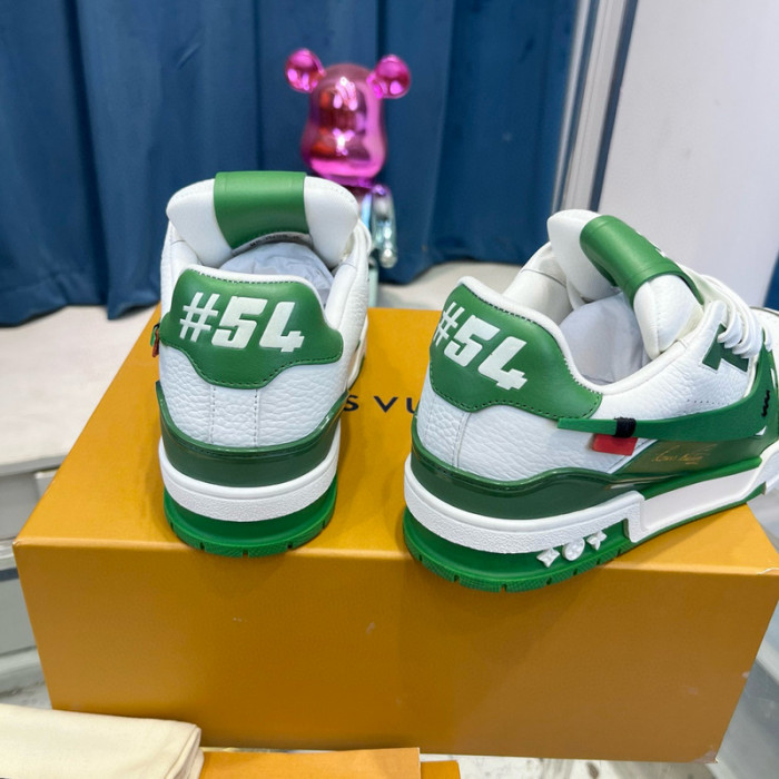 LV SNEAKER LV-000486