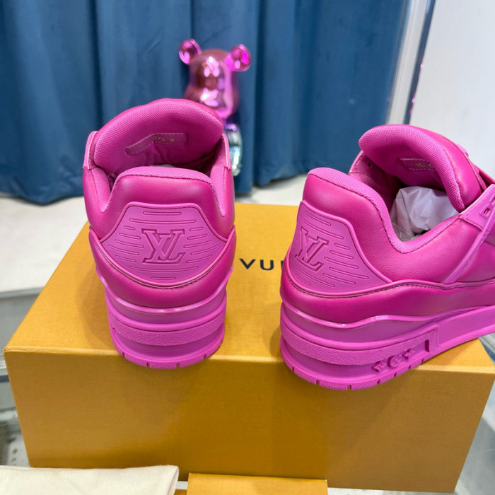 LV SNEAKER LV-000492