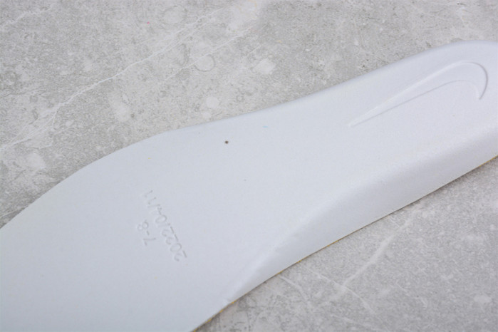 Nike SB Dunk Low "Kobe"