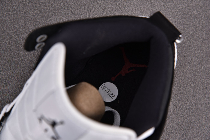 AIR JORDAN 1 MID SE UTILITY BLACK/WHITE-RED DD9338-016