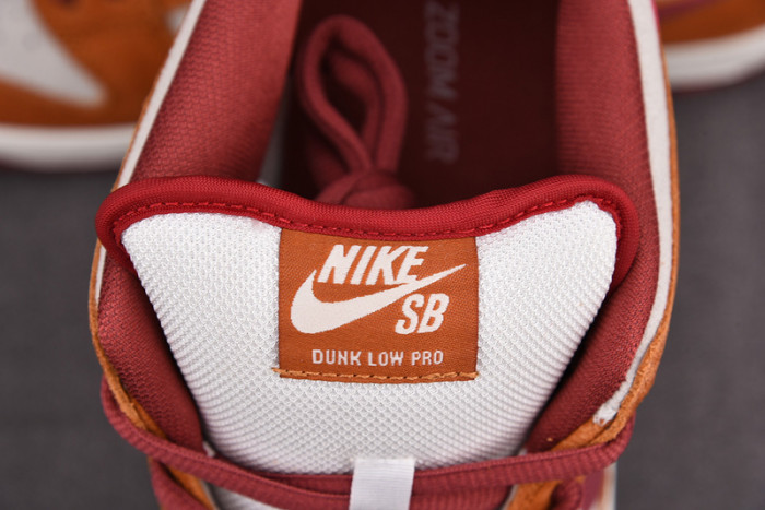NIKE SB DUNK LOW PRO DAEK RUSSET CEDAR BQ6817-202
