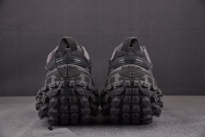 DEFENDER SNEAKER DS005