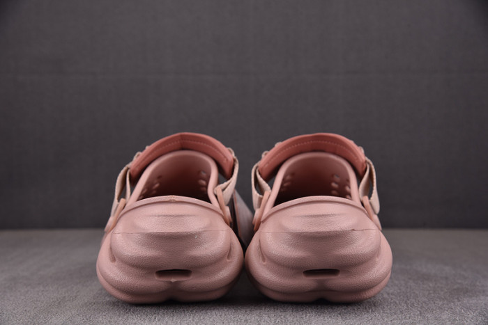 Cr*0*s x salehe bembury c00019