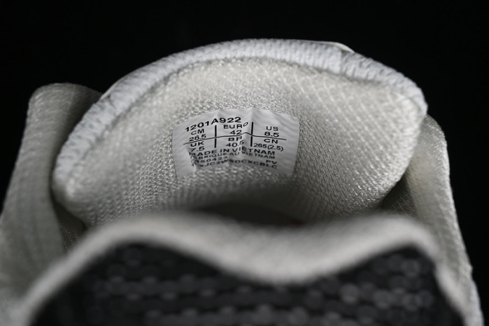 As*ic*s unaffected x gel-kayano 14 1201a922-100