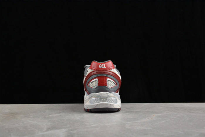 As*ic*s gel kahana tr v4 