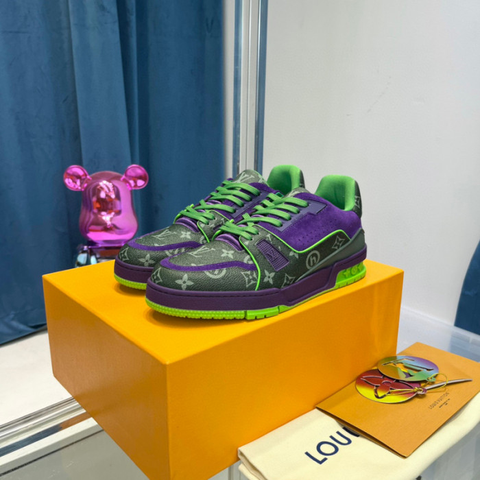LV SNEAKER LV-000351