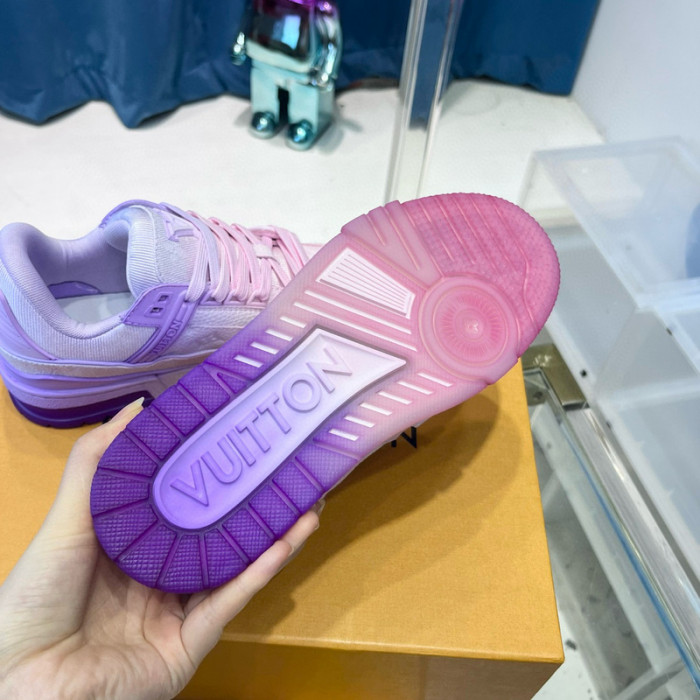 LV SNEAKER LV-000417