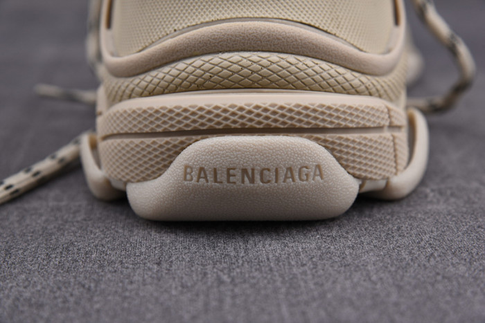 TRIPLES TRAINER SNEAKERS 2000131