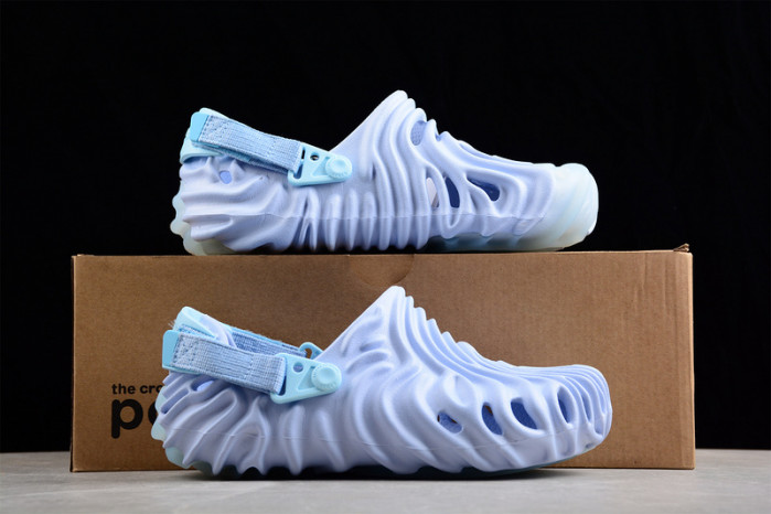 Cr*0*s x salehe bembury c00006