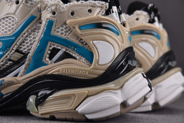 RUNNER SNEAKER RS030