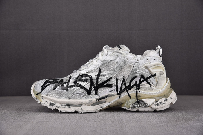 RUNNER SNEAKER RS056