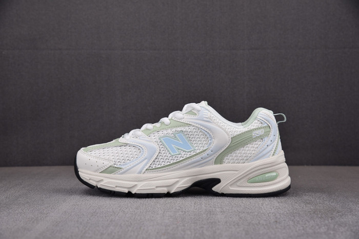 NEW BALANCE SNEAKER NB107