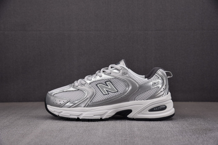 NEW BALANCE SNEAKER NB109