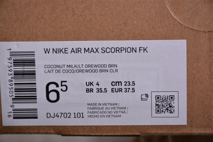 NIKE AIR MAX SCORPION "PALE YELLOW" DJ4702-101