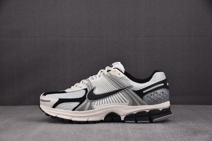 Nike Air Zoom Vomero 5 ''Photon Dust Black'' HQ1182-001