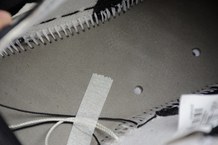 Air Jordan 1 Retro High OG Bred Toe 555088-610