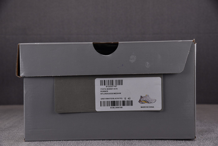 RUNNER SNEAKER RS045