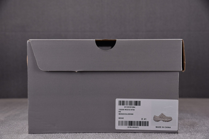 DEFENDER SNEAKER DS006