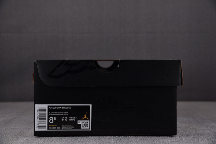 Air Jordan 1 Low “Flight Club” DX4334-008