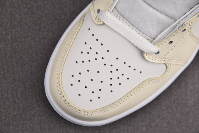 Jordan 1 Mid Coconut Milk (W) BQ6472-121