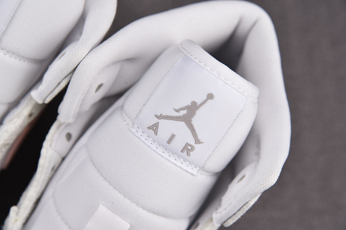 Air Jordan 1 Mid SE “Light Iron Ore” DN4045-001