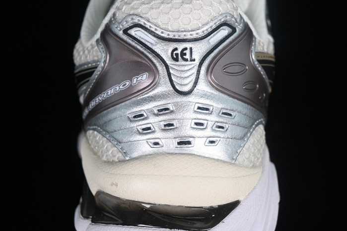 As*ic*s gel kayano 14 