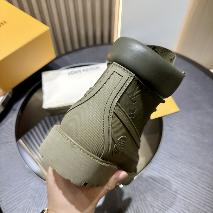 LV BOOTS L000034