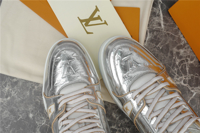 LV SNEAKER LV-000278