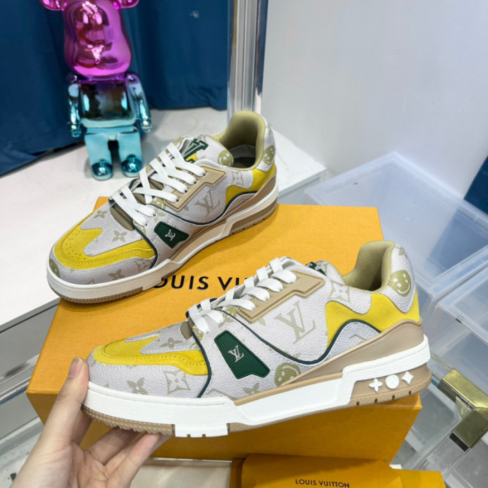 LV SNEAKER LV-000345