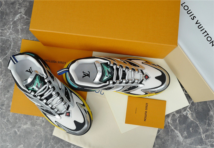 LV SNEAKER LV-000267