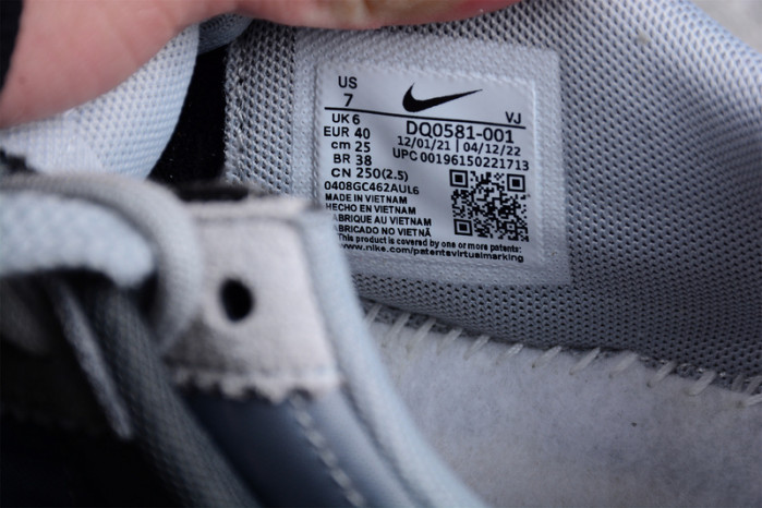 Kaws x Sacai x Nk Zoom Cortez 4.0 DQ0581-001