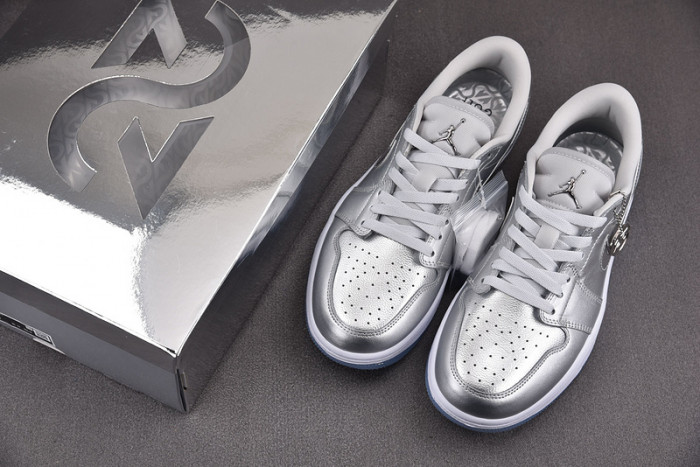 Jordan 1 Retro Low Golf Gift Giving Pack FD6848-001