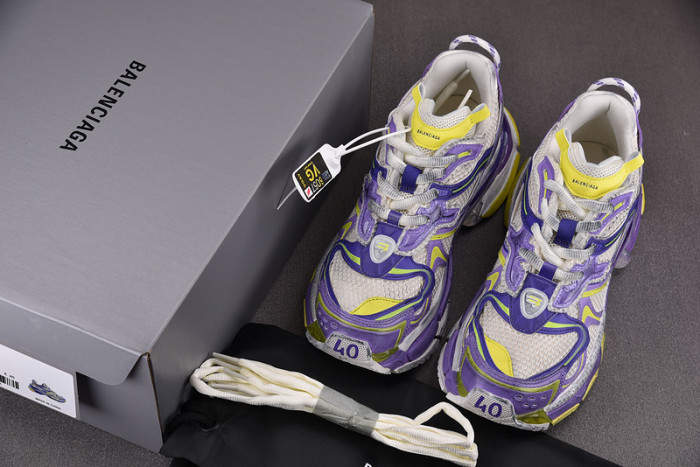 RUNNER SNEAKER RS059