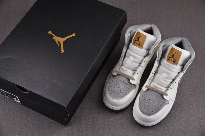 AIR JORDAN 1 MID "VELVET TOE" FB9899-100