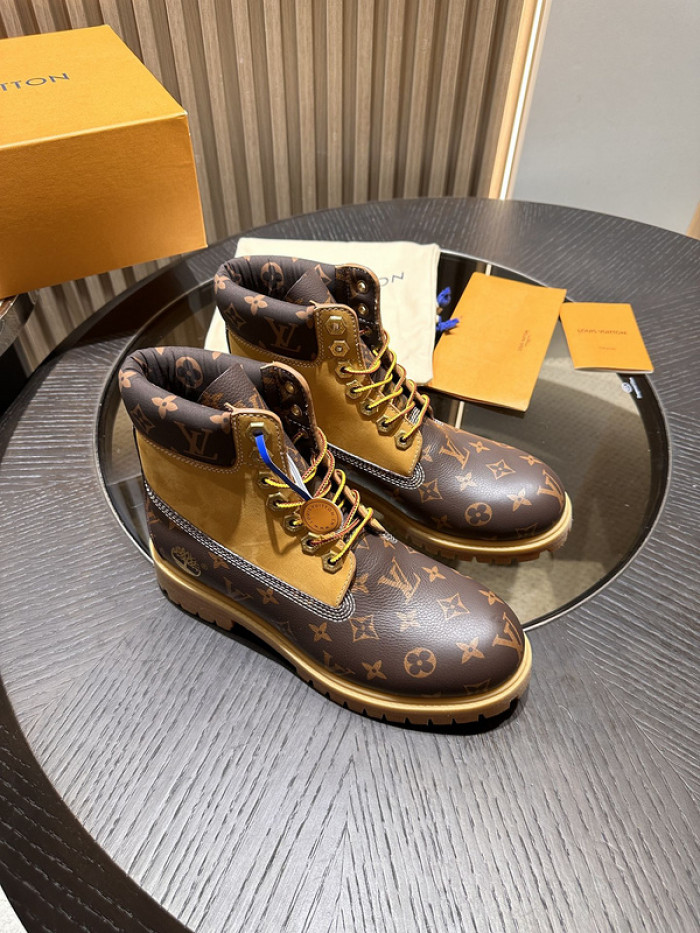 LV BOOTS L000019