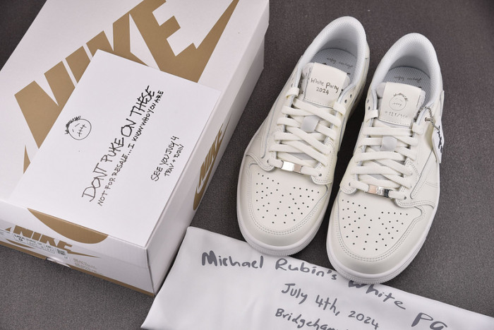 Travis Scott x Air Jordan 1 Retro Low OG SP 