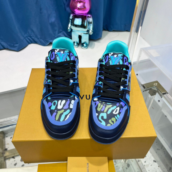 LV SNEAKER LV-000400