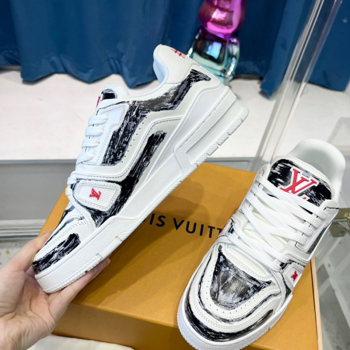 LV SNEAKER LV-000409