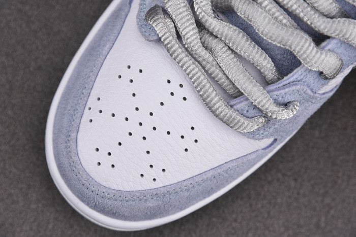 Sean Cliver Nike SB Dunk Low DC9936-100