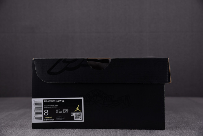 Jordan 1 Low SE Sail Rattan University Red FB7168-121