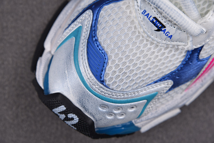 RUNNER SNEAKER RS052