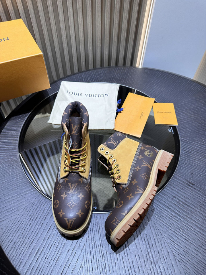 LV BOOTS L000019